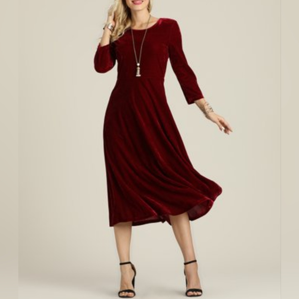 Burgundy Velvet dress by Suzanne Betro scoop back fit and flare XL